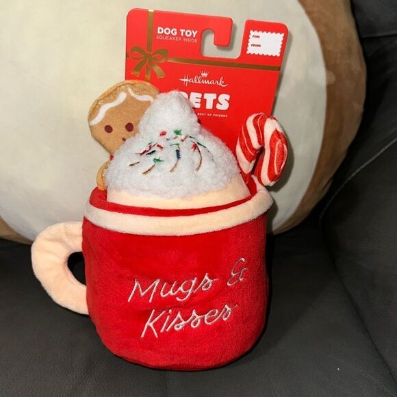 Hallmark Plush Mugs & Kisses Red Gingerbread Candy Squeaky Dog Toy Chews - Picture 1 of 11